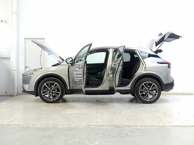 Nissan Qashqai 1.3 DIG-T MHEV 116KW N-CONNECTA DCT 158 5P